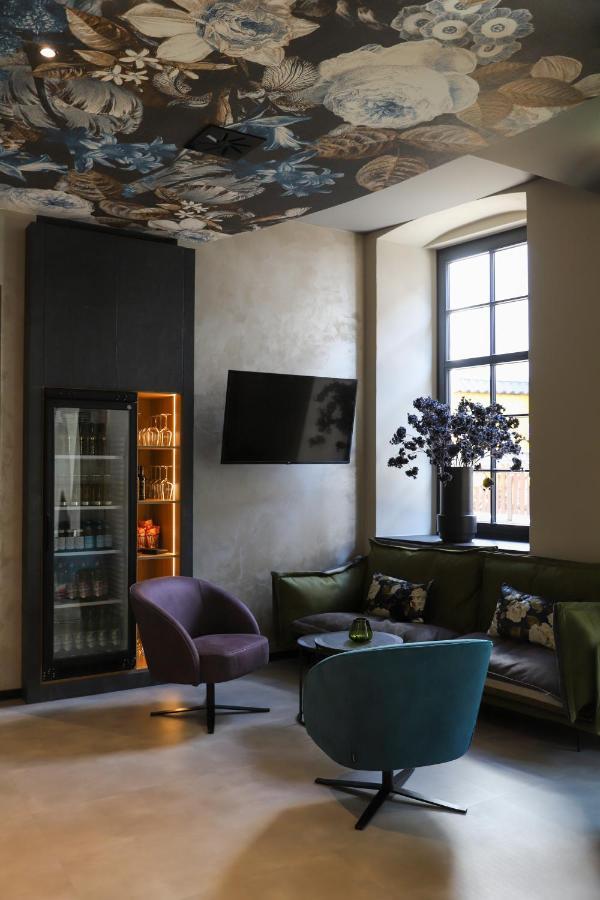 Boutiquehotel Burg Adenbach & Alter Weinbau Bad Neuenahr-Ahrweiler Exteriér fotografie