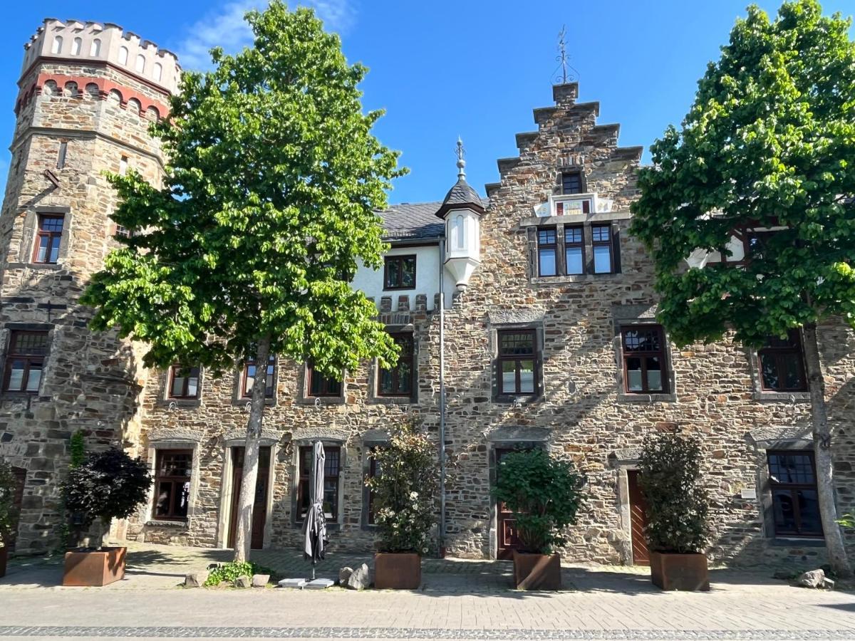 Boutiquehotel Burg Adenbach & Alter Weinbau Bad Neuenahr-Ahrweiler Exteriér fotografie